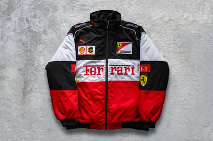 Ferrari lenktyninė striukė